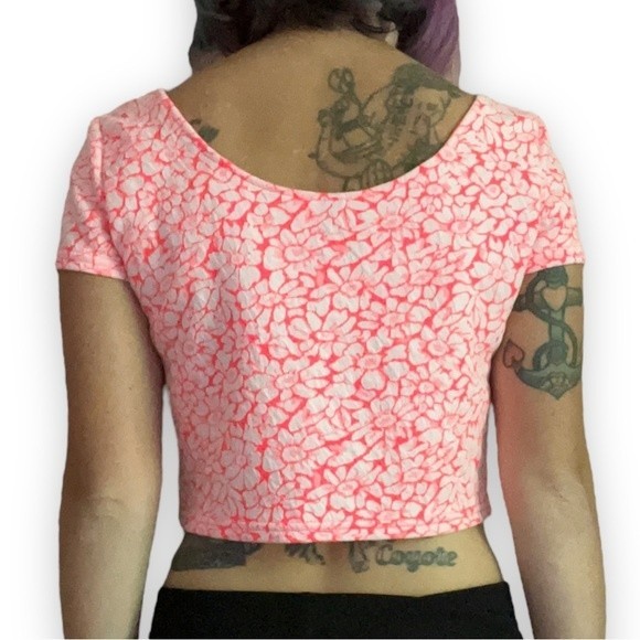 Forever 21 Neon Orange Floral Crop Top Fitted Short Sleeve Shirt Daisy Pattern M - Picture 4 of 11